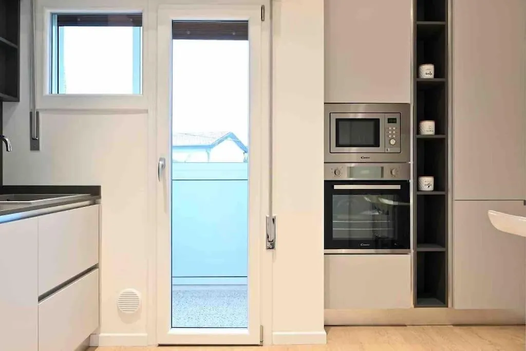 -Free Parking & Wifi- 10 Minuti Dal Centro Apartment Padova 0*,  Italy